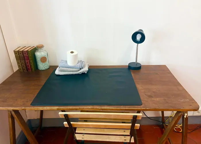 Room, カルカソンヌ